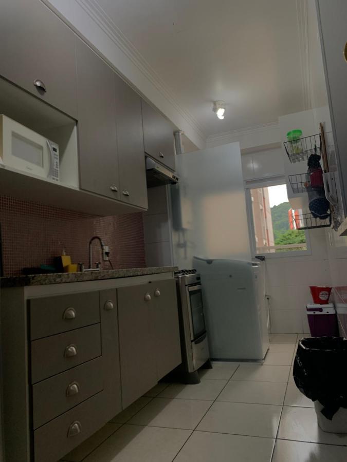 500m Da Enseada Varanda E Vaga De Garagem Guaruja