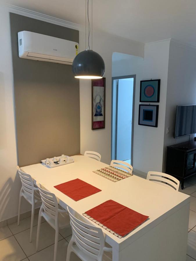 500m Da Enseada Varanda E Vaga De Garagem
