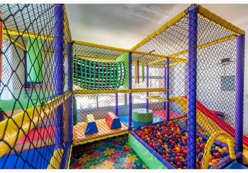 500m Da Enseada Varanda E Vaga De Garagem Apartment *